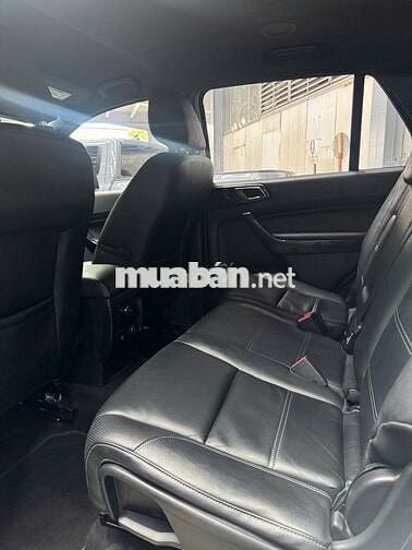 FORD EVEREST TITANIUM 4X2 Turbo 2020_xe Hãng XHĐ