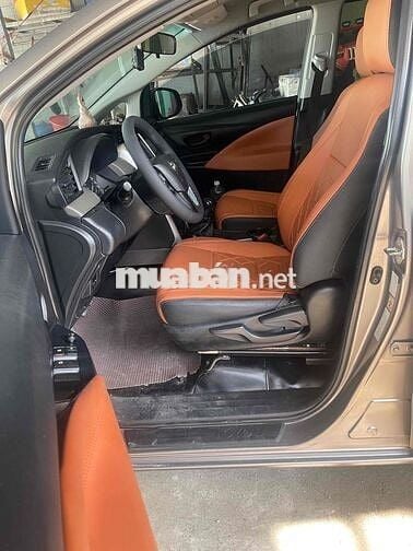 Toyota Innova 2.0E 2018  mt 126 000km