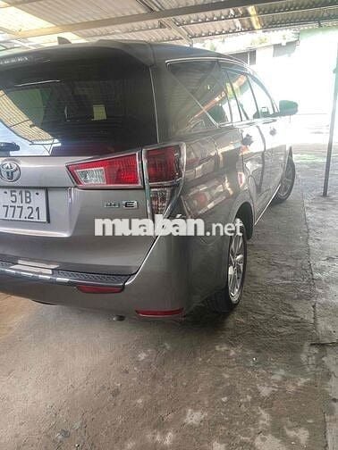 Toyota Innova 2.0E 2018  mt 126 000km