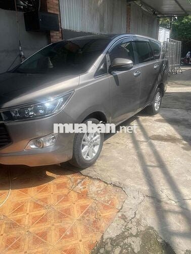 Toyota Innova 2.0E 2018  mt 126 000km
