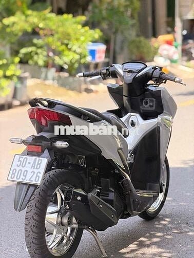 Honda Vario 125 V2 2021 Bạc Smartkey