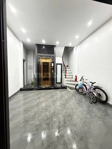 Bán Nhà Dòng Tiền, Lê Thanh Nghị, Hai Bà Trưng 35m, 6 tầng, 10.6 tỷ