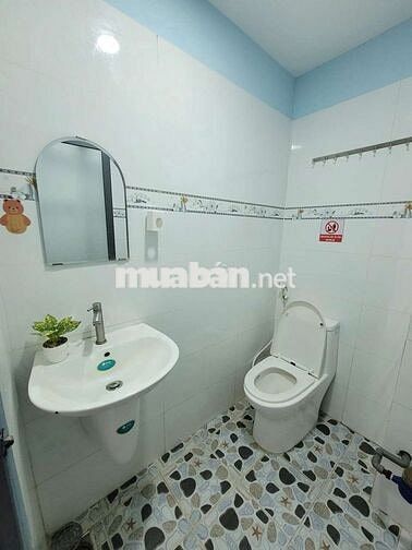 Cho thuê phòng ngay cầu Tham Lương q12, chỉ 3tr2/Tháng