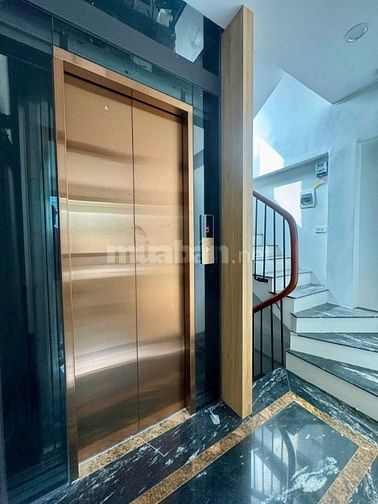Bán Nhà Dòng Tiền, Lê Thanh Nghị, Hai Bà Trưng 35m, 6 tầng, 10.6 tỷ