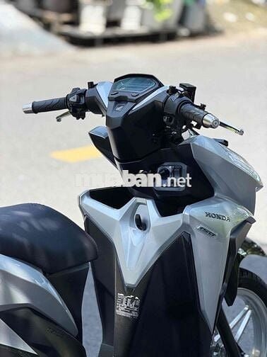 Honda Vario 125 V2 2021 Bạc poscher Smartkey