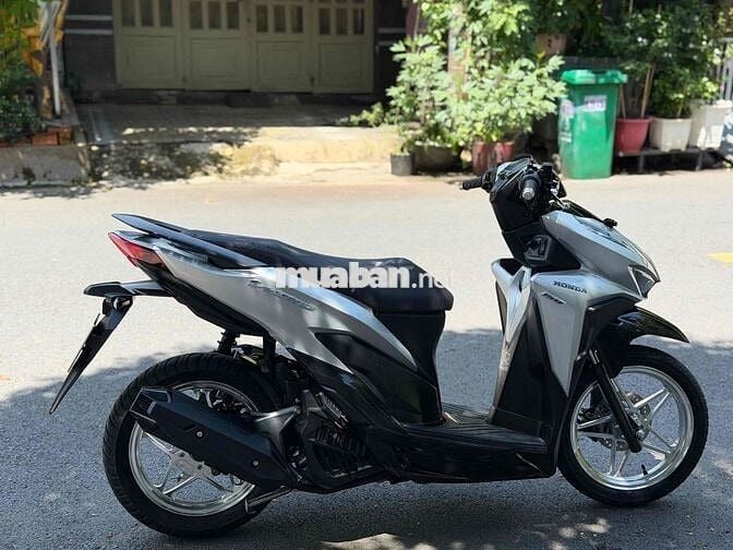 Honda Vario 125 V2 2021 Bạc poscher Smartkey