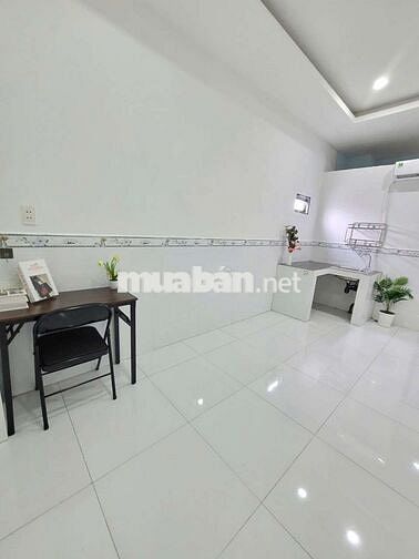 Cho thuê phòng ngay cầu Tham Lương q12, chỉ 3tr2/Tháng