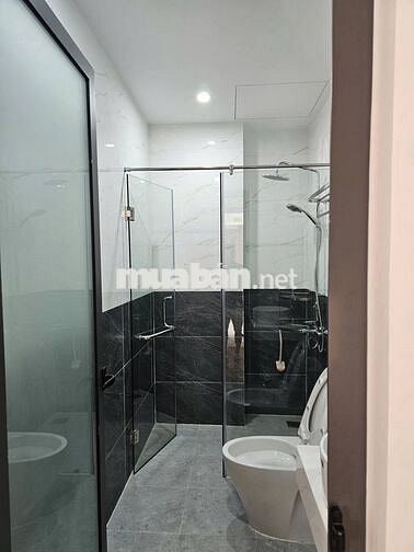 CĂN HỘ STUDIO MỚI CÓ BAN CÔNG GẦN PHẠM VĂN ĐỒNG