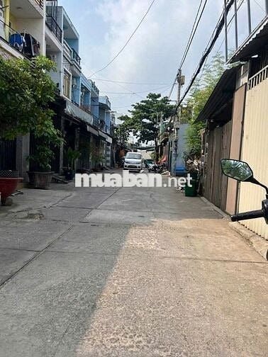 NHÀ CẤP 4 - LÊ VĂN QUỚI - BÌNH HƯNG HOÀ A - BÌNH TÂN - ĐƯỜNG XE HƠI  