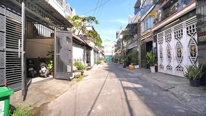 Nhà 3 tầng hẻm ô tô đường Trần Thị Năm, Tân Chánh Hiệp, Quận 12
