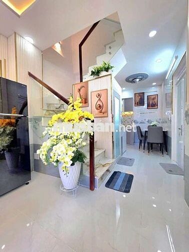 🔥🔥🔥nhà mặt tiền hẻm xe hơi 2 lần.🔥🔥🔥