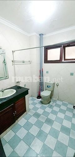 Bán nhà HXH Nguyễn Gia Trí Bình Thạnh, 6 x 18m, giảm 24 xuống 20 tỷ.