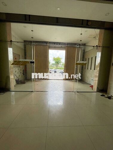 Nhà mặt tiền 1 trệt 3 lầu Đường 8A KDC Vĩnh Lộc BHH B bình tân 