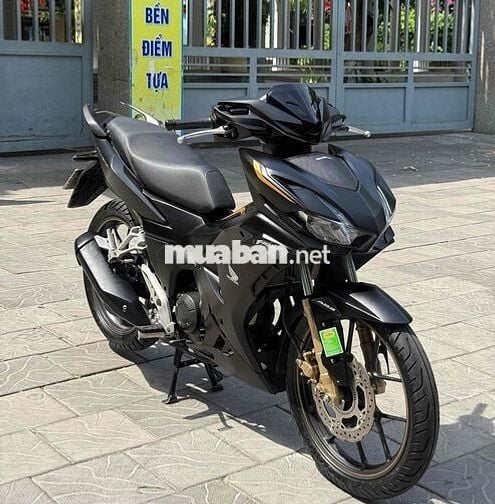 Winner V4 Abs 2025 Đen mờ 1000 km bs 43 sieu đẹp