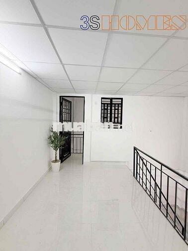 Cho thuê 1 Trệt 1 Lầu 45m2 Ban Công Nhà Mới - Tiện Nghi - Bình Trị Đôg