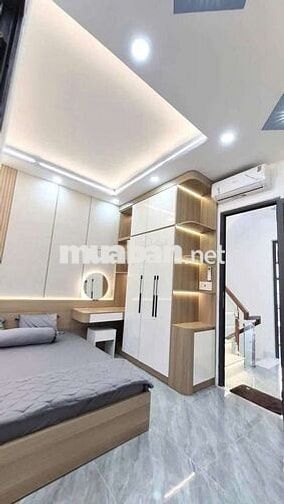 Nhà mới 4 Tầng, hẻm Xe Hơi , P10 Q8