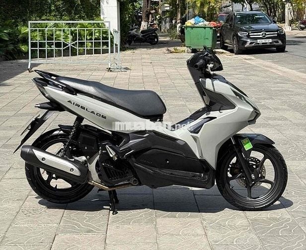 Ab 2022 Xám xi măng biển số 43 cực kì đẹp