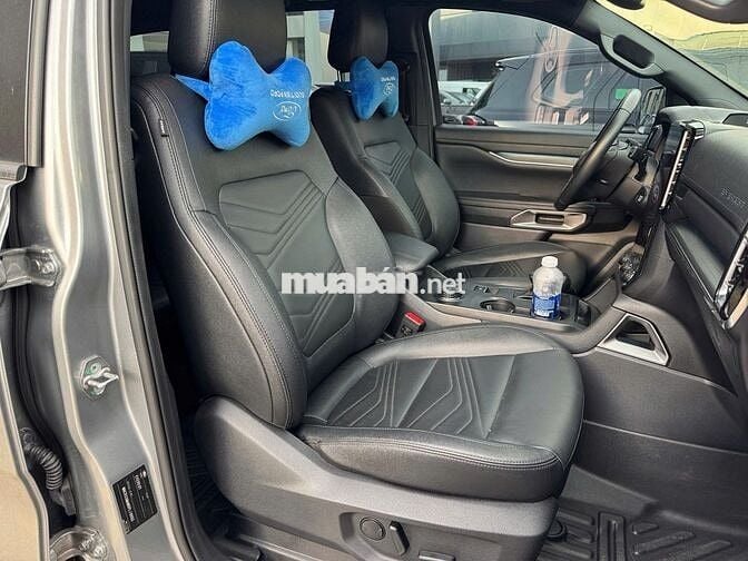 Chính Hãng Bán Everest Titanium 4x4 2023 - Xe Đẹp