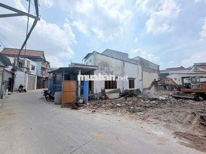 Bán gấp trong tuần lô đất Phước Tân đất sạch đường ô tô thông lo xây d
