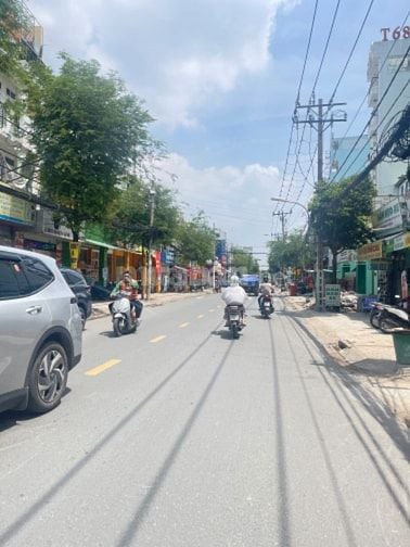 Bán nhà MẶT TIỀN CÓ THANG MÁY NGANG 6m Nguyễn Văn Khối, 5lầu, gúa rẻ