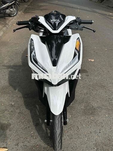Honda Vario 150 Trắng Zin 65-B2 392.75