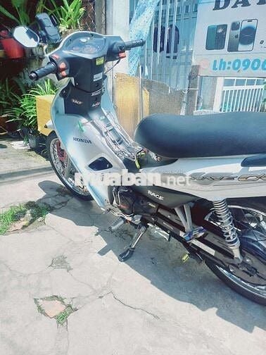 Honda Wave 110 Trắng moi mua vai thang co bot