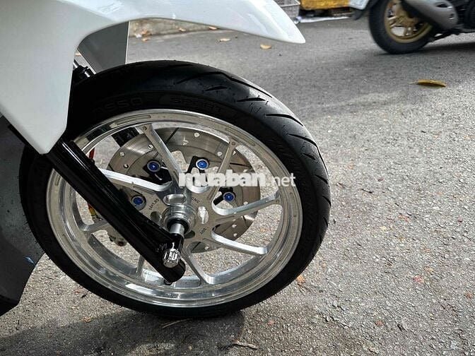 Honda Vario 150 Trắng Zin 65-B2 392.75