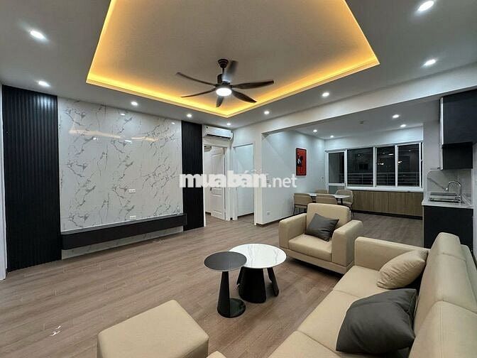 Bán chung cư MIPEC 2 ngủ - 82m2- ô tô - 9,3 tỷ
