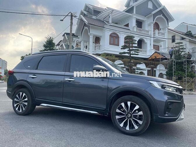 Honda BR-V 7 chỗ số tự động màu Xám