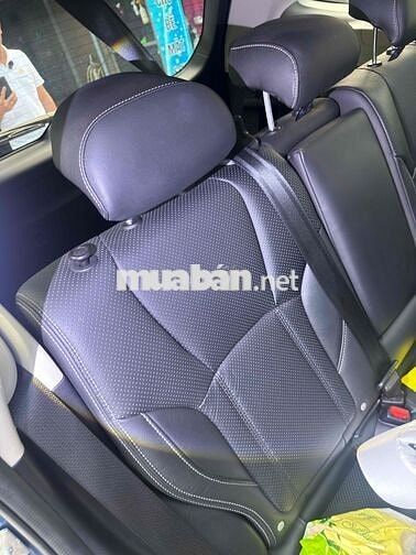 Subaru Forester 2019 2.0i-S EyeSight Xanh