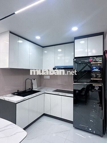 HẺM KINH DOANH LÝ THÁNH TÔNG, 4.5x18m_ĐÚC 3.5 TẤM_4PN_Sân Thượng