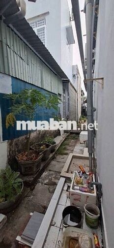 BÁN GẤP NHÀ 173M2 Ở TÂN THÔNG HỘI CỦ CHI GIÁ 730 TRIỆU SỔ HỒNG RIÊNG 