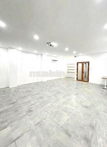 HOT!! NHÀ ĐẸP -  66C Đặng Văn Ngữ P.10 Q.PN - 6 x 20m 4 tầng 480m sàn