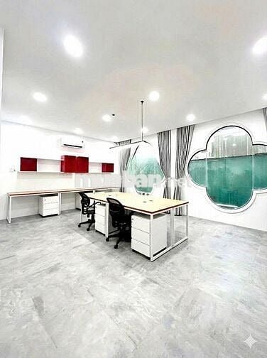 HOT!! NHÀ ĐẸP -  66C Đặng Văn Ngữ P.10 Q.PN - 6 x 20m 4 tầng 480m sàn