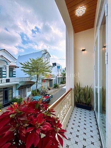 Nhà phố 1 trệt + 1 lầu Thủ Dầu Một ngay BV Hoàn Mỹ & UBND Tương Bình H