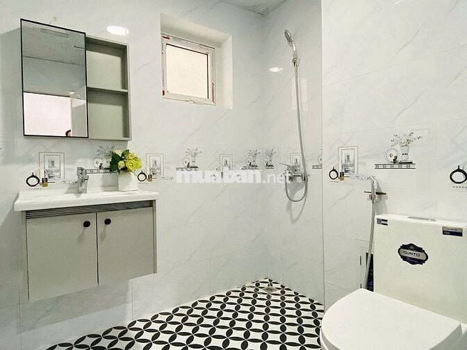 CHO THUÊ CĂN HỘ 1N1K BAN CÔNG SIÊU RỘNG - NẰM NGAY LÊ ĐỨC THỌ, MỸ ĐÌNH