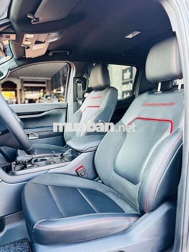 🔹  Ford Ranger Stormtrak Nhập 2025 Xuất Hóa Đơn