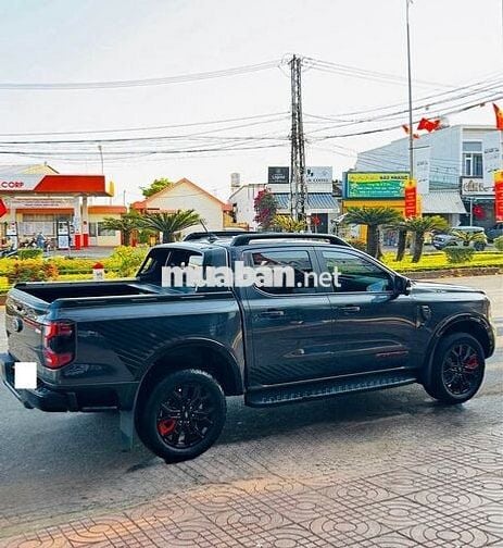 🔹  Ford Ranger Stormtrak Nhập 2025 Xuất Hóa Đơn