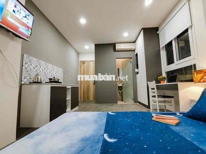 Chung cư mini cửa sổ full nt,thang máy đường Trần Bình Trọng q5