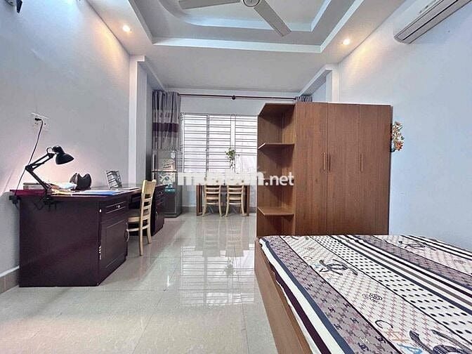 CHO THUÊ CĂN 1 PHÒNG NGỦ CỬA SỔ TRỜI FULL NT THOÁNG NGAY LUỸ BÁN BÍCH