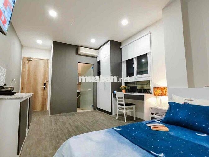 Chung cư mini cửa sổ full nt,thang máy đường Trần Bình Trọng q5