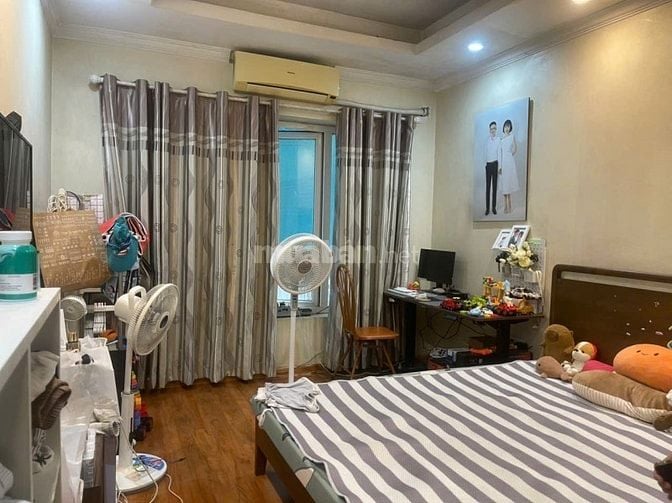 Phố Xuân La – Tây Hồ - 51 M2 – 5 Tầng – MT 4.2 M – Giá 13.4 TỶ. 
