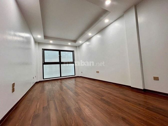Phố Xuân La – Tây Hồ - 51 M2 – 5 Tầng – MT 4.2 M – Giá 13.4 TỶ. 