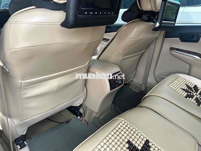 Toyota Camry 2.0E Xăng Đen