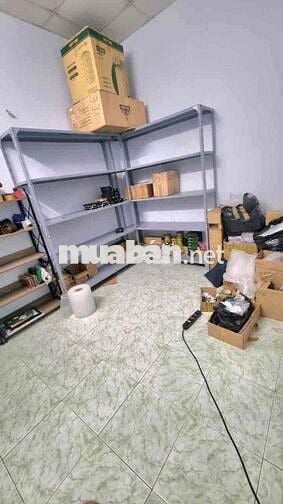 Nhà đẹp như tranh, BTCT 1 Lầu, 38m2, sổ hoàn công, giá tốt - còn thươn