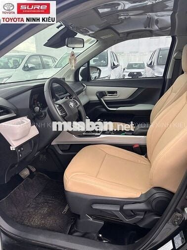 Toyota Veloz Cross TOP 2023 Đen 155.000 km