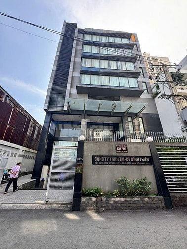 Giảm 20% bán gấp Tòa nhà VP Hầm 9 tầng, DTSD ~2300m2. Giá 120 tỷ TL