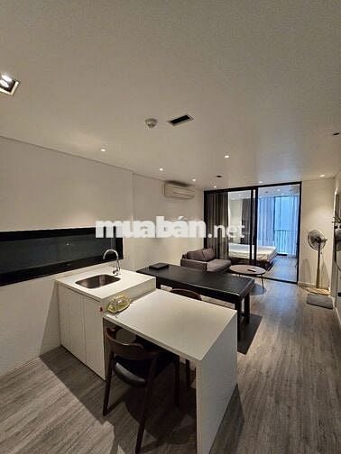 Hiếm!! ngay phố Trịnh Công Sơn, nhà mới ô tô đỗ cửa 1n1k full nội thất