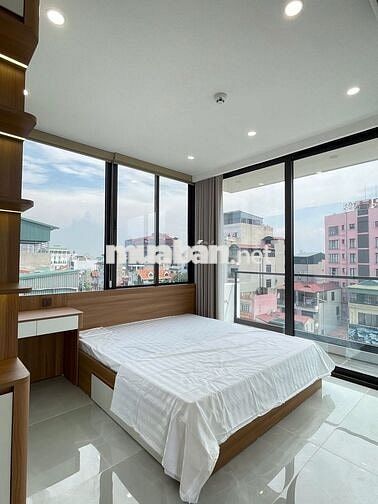 2PN2WC ô tô đỗ cửa ngay phố Trịnh Công Sơn, Nhà mới tinh full nội thất