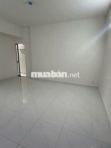 Chính chủ bán CH Green River Dt60m2/2PN 2WC giá 2ty650 quận 8 view mát